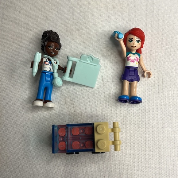 Lego Friends 41695 Pet Clinic - Picture 4 of 5